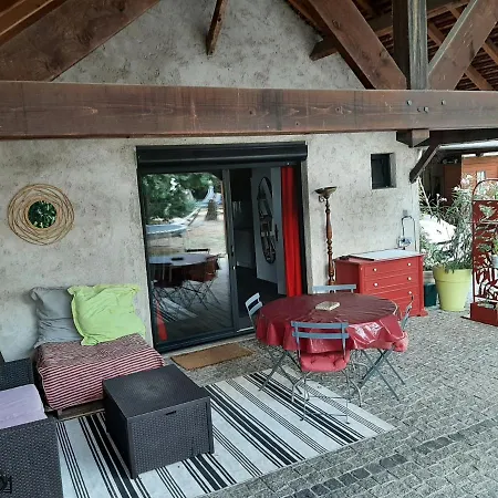Studio L'independance * Buchelay